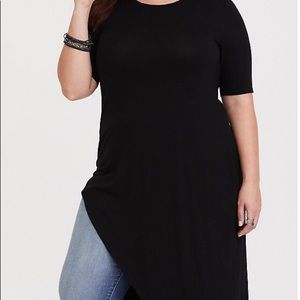 Torrid black knotted asymmetrical tunic